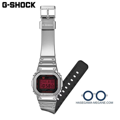 G-SHOCK gm-5600yra-8 ファイン メタリック シルバーのウレタンバンド ブラックｘレッド