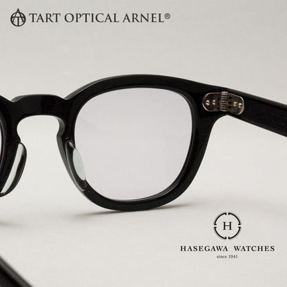 7枚蝶番のメガネ写真 タートオプティカルアーネルの特徴の１つ