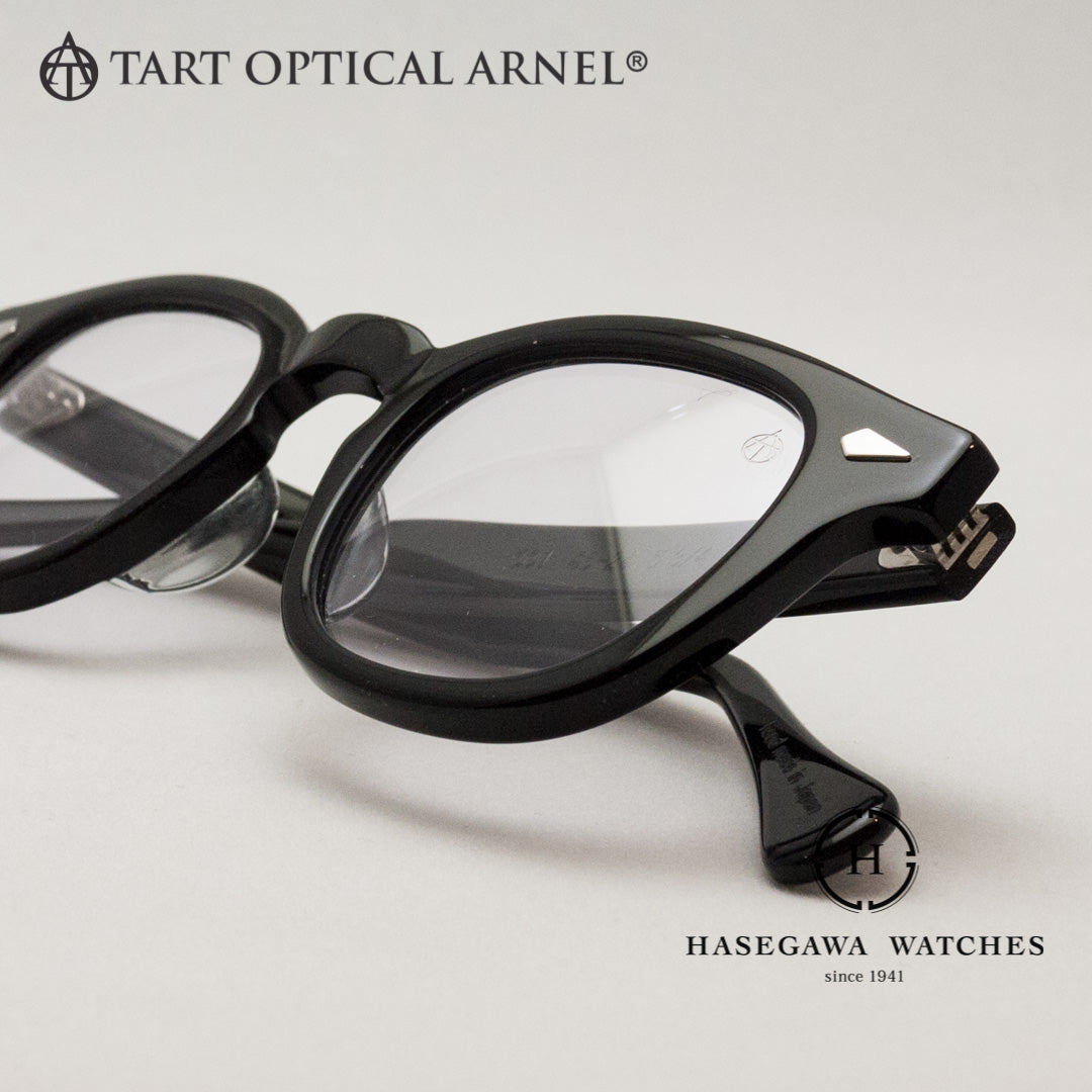 フロントのダイヤモンド鋲 アップ写真 タートオプティカルアーネル