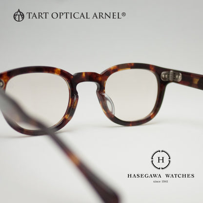 アジアンフィットの盛り高のノーズパッドと7枚蝶番が特徴的なタートオプティカルアーネルJD-04