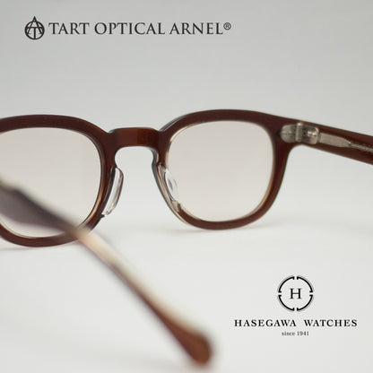 アジアンフィットのノーズパッドと7枚蝶番が特徴的な鯖江産の復刻メガネ