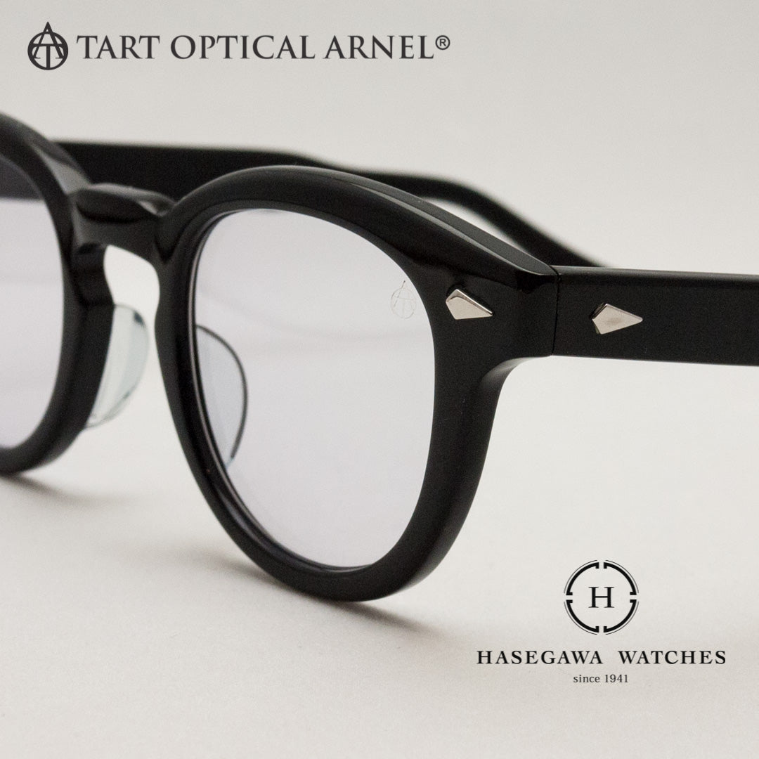 タートオプティカルアーネルのアイデンティティであるダイヤ型鋲