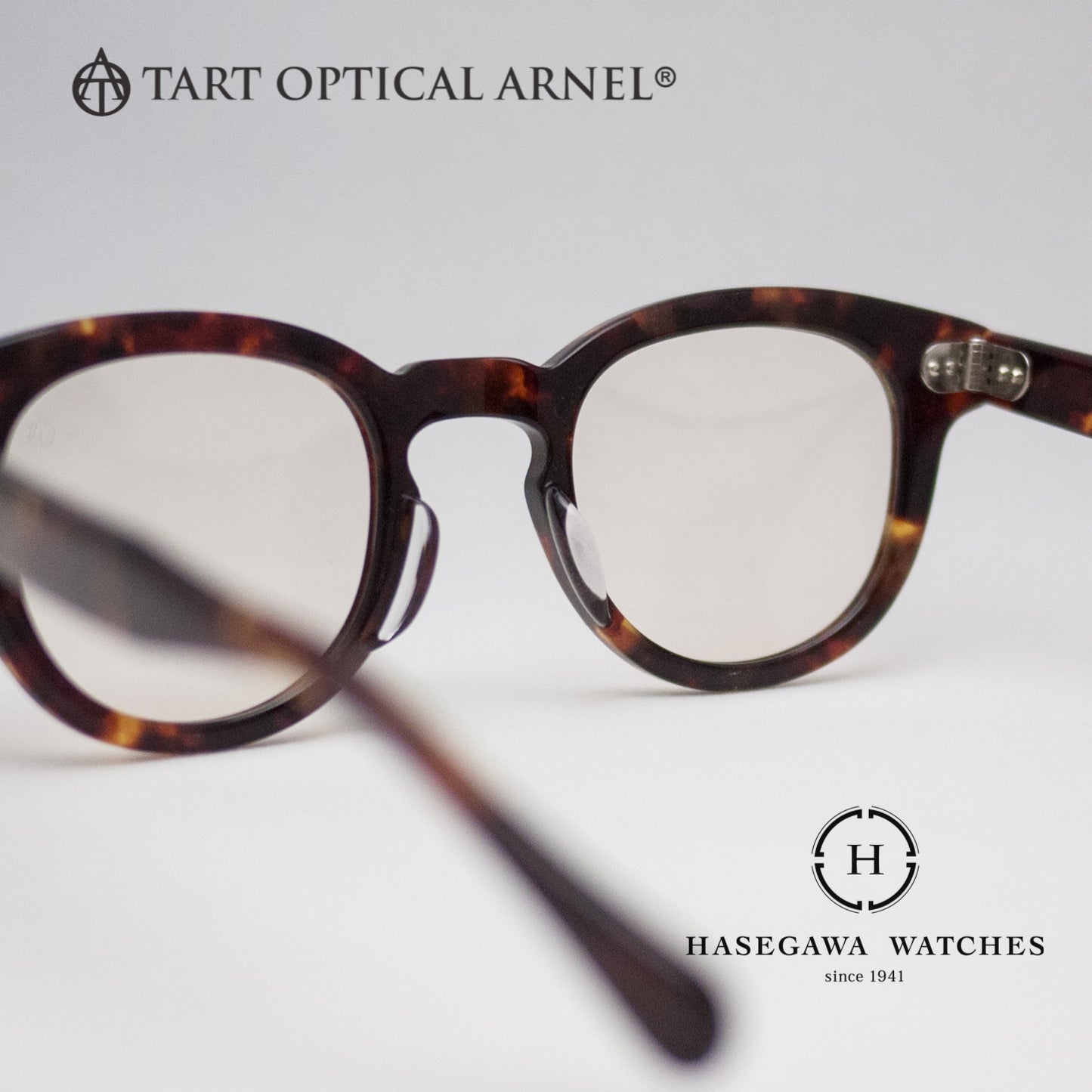 鼻が低い日本人でも掛けやすい盛り高のノーズパッドと高品質な7枚蝶番採用の鯖江産メガネ