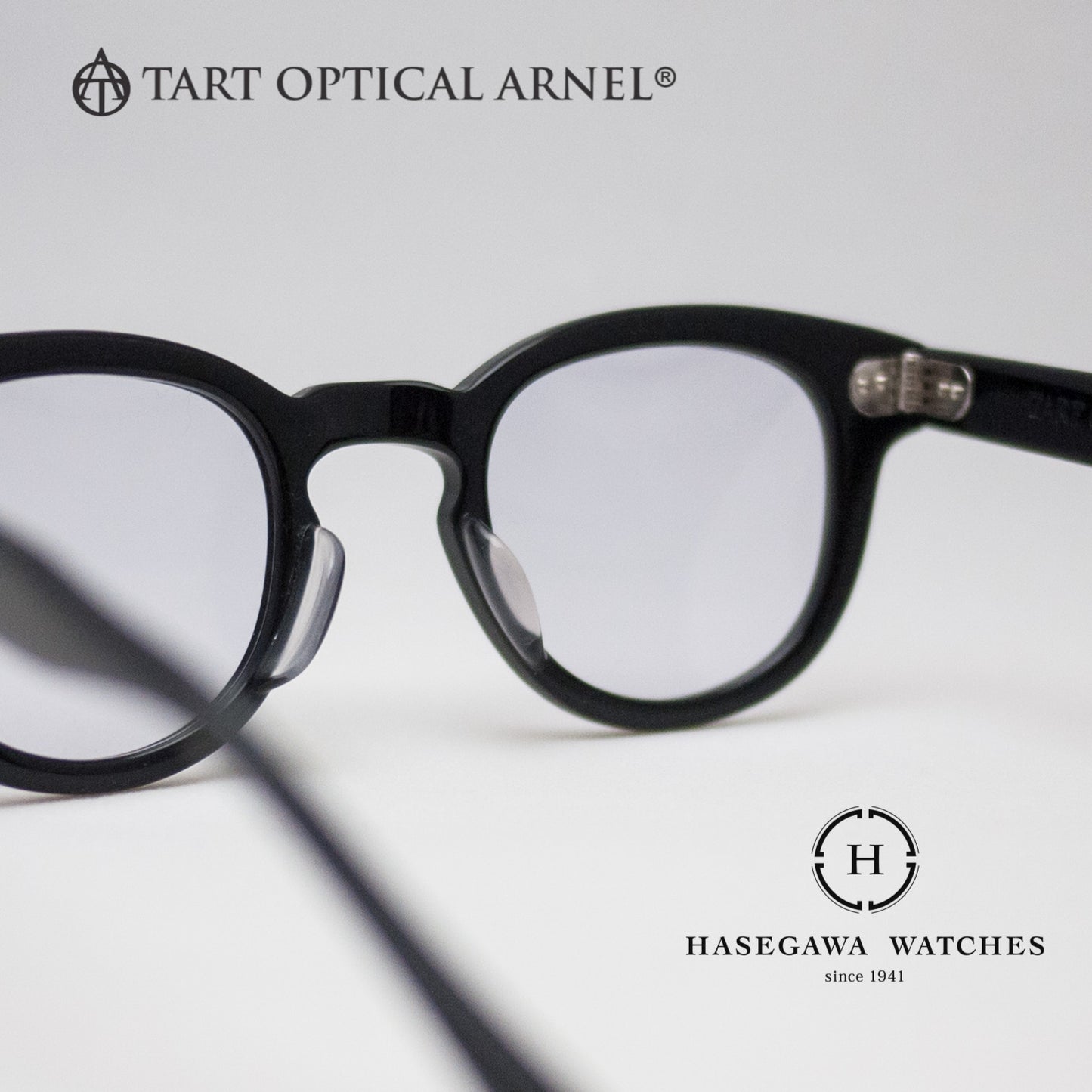 しっかりとした盛り高のノーズパッドと7枚蝶番。高品質な鯖江産メガネ