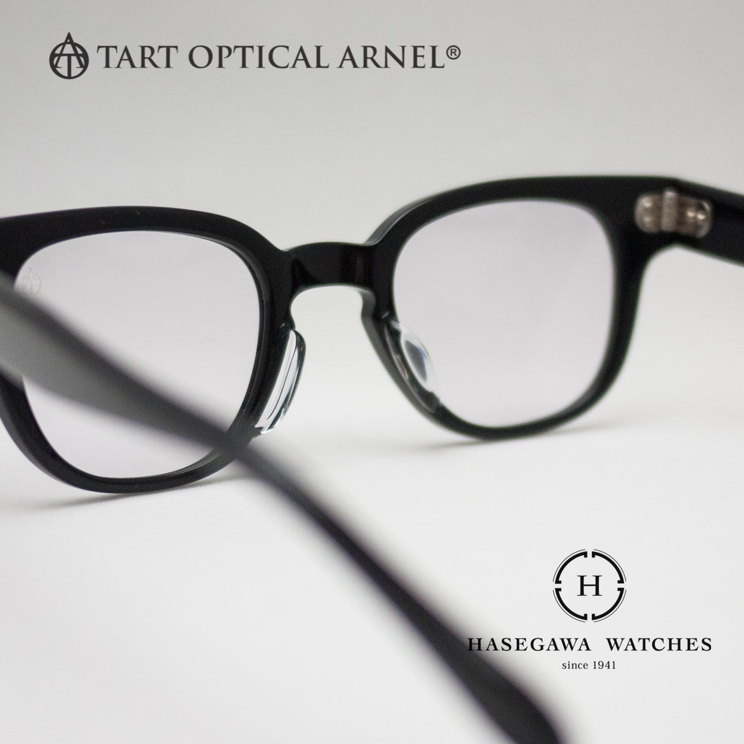 アジアンフィットの盛り高のノーズパッドと7枚蝶番が見える裏側からの写真