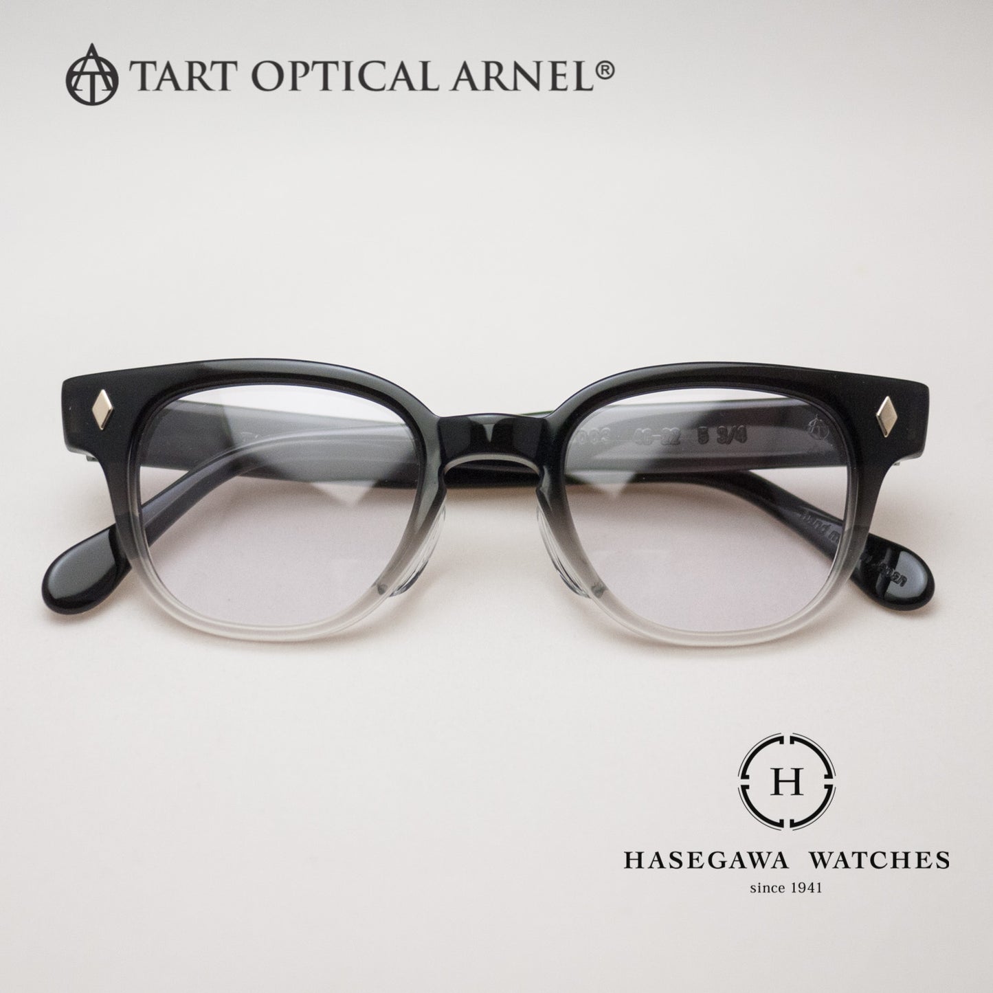 グラデーションで徐々にクリアに変化するフロント部の写真